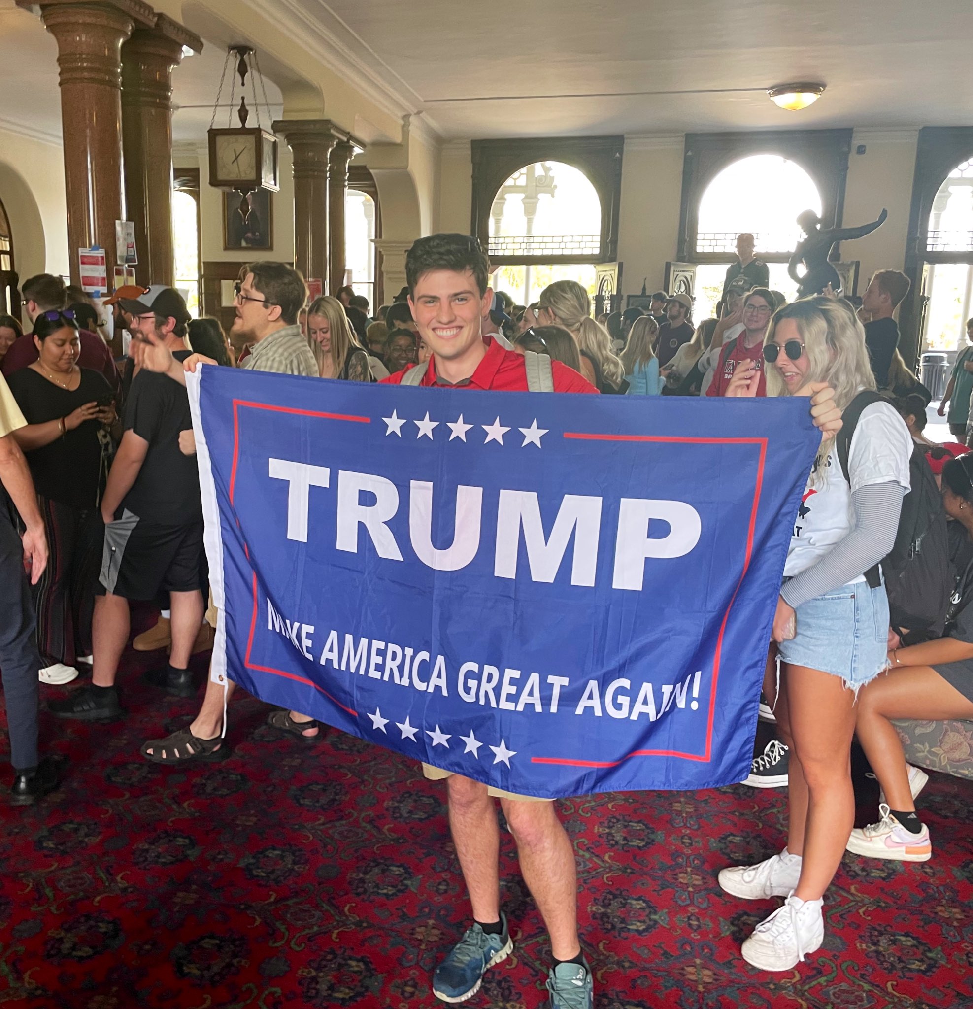 remmy-robertson-on-twitter-bennyjohnson-one-guy-holding-a-trump-flag