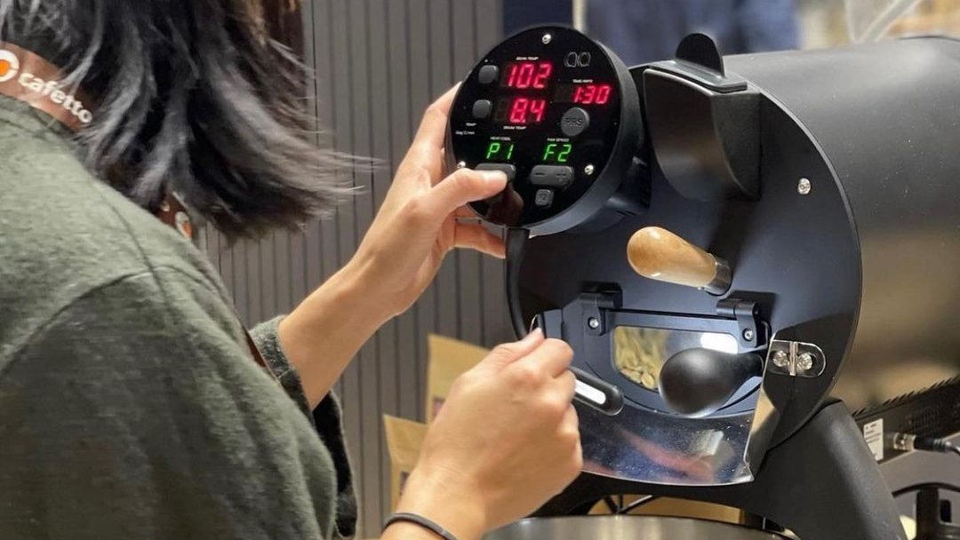 PDG Español (@pdgespanol) on Twitter photo El Campeonato Global de Tueste se creó para ser una competencia de café innovadora. Su formato de evaluación único fomentará la participación de una amplia gama de profesionales internacionales del café. <a href="/aillioroasters/">aillioroasters</a> <a href="/ProducerRoaster/">Producer & Roaster Forum</a> El Campeonato Global de Tueste se creó para ser una competencia de café innovadora. Su formato de evaluación único fomentará la participación de una amplia gama de profesionales internacionales del café. <a href="/aillioroasters/">aillioroasters</a> <a href="/ProducerRoaster/">Producer & Roaster Forum</a>