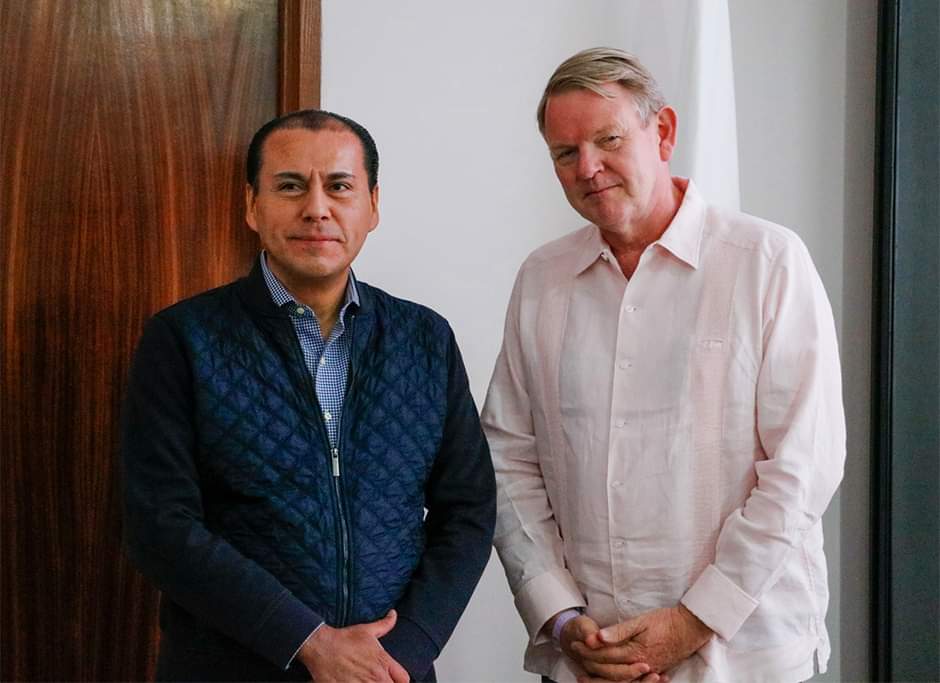 🇨🇦 🇲🇽 Este jueves me he reunido con <a href="/GClark_CA/">Graeme C Clark</a>, Embajador de Canadá en México, para dialogar sobre diversos temas, entre ellos, lo referente a las condiciones de seguridad y acceso a la justicia con las que cuentan los residentes canadienses en nuestra entidad.