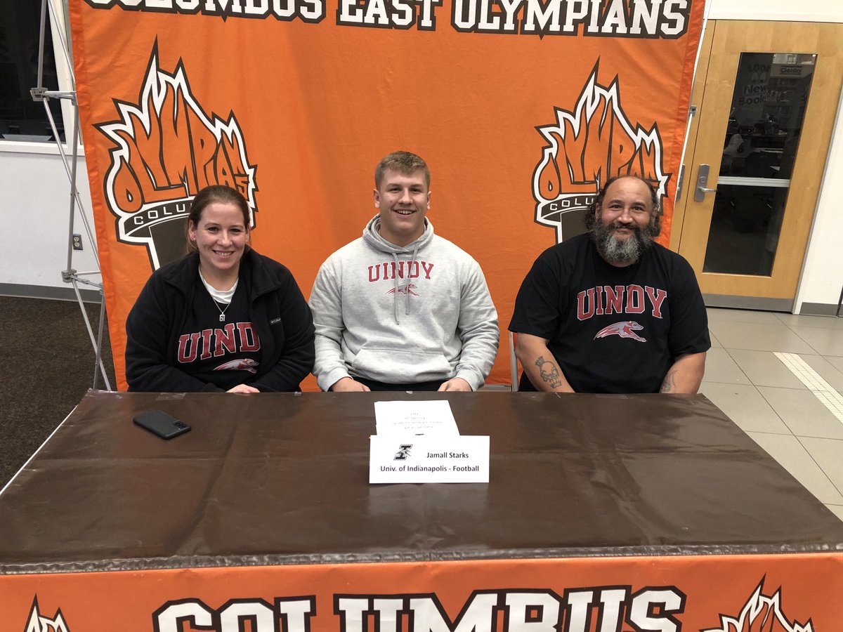 Celebrating with Jamall Starks.  Continues his academic and football career at Uindy ⁦<a href="/CEHSCoachVogel/">Eddie Vogel</a>⁩ ⁦<a href="/EastOlympiansFB/">ColumbusEastFootball</a>⁩ ⁦<a href="/UIndyAthletics/">UIndy Athletics</a>⁩ ⁦<a href="/UIndyFB/">UIndy Football</a>⁩
