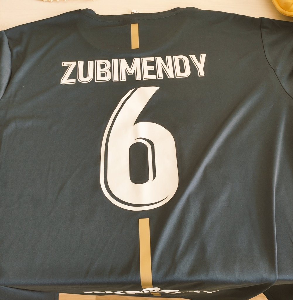 Se cierra una etapa importante y bonita para mi que no podría haber tenido mejor compañero que  <a href="/FLOWPARIS2022/">F.C. FLOW PARIS</a>, juntos hemos logrado grandes cosas y hemos sabido manejar las menos buenas.
Ahora nos toca manejar esta🎩💙
#Allezlesblues

Os deseo lo mejor.
Nos volveremos a ver.