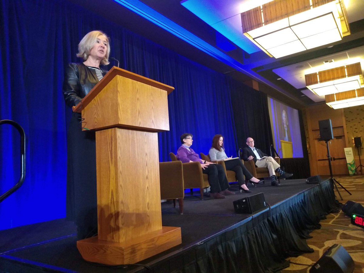 CASEDistrict8's tweet photo. Enjoying our lunch conversation about how we can amplify the value of #HigherEd to our communities and the world.

#case8 #case8conf https://t.co/HFgQ38epqy