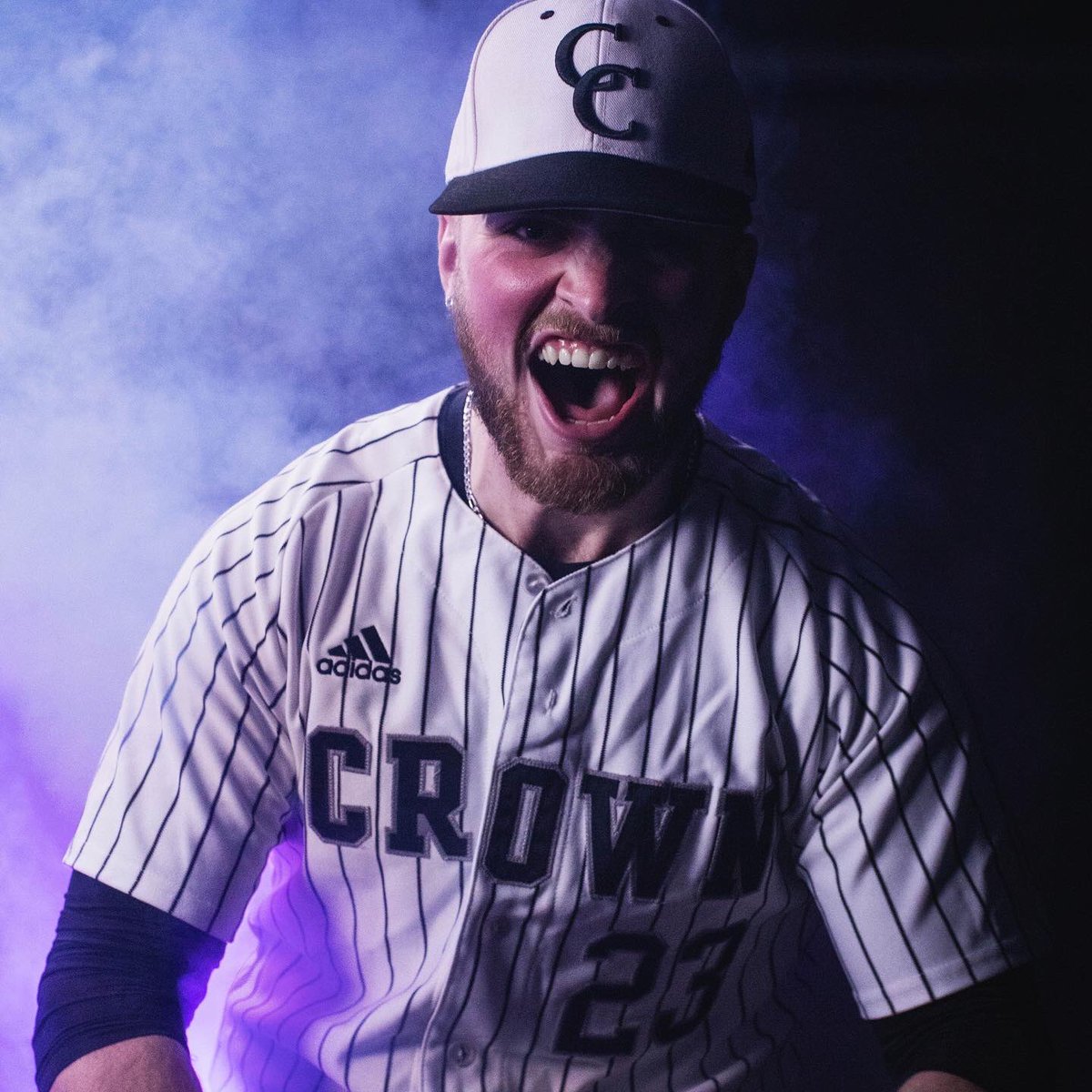 CrownCollegeBB's tweet photo. Patiently waiting….

🐻‍❄️💍🏴‍☠️. https://t.co/RQ93uRchMs