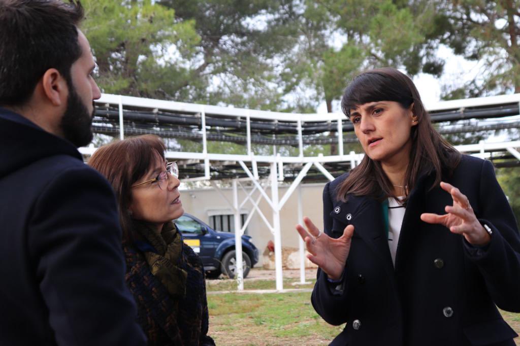 SEtelecoGob's tweet photo. 🗼Comenzamos productiva jornada de trabajo de la SE @mariagv en Valencia visitando en Torrent uno de los centros de telecomunicaciones  referentes de 🇪🇸 

📡Comprobando la gran labor de las jefaturas provinciales de inspección y el potencial de nuestras infraestructuras https://t.co/sXW0JmaZ1E