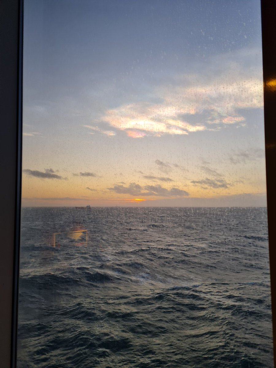 OnlyEntries's tweet photo. Goodmorning future self! Thank you tmr for being my travel companion. Sharing where TMR has been w me. Somewhere otw to Germany-Italy-Greece.  #TheMorningRush #rxgreets @RX931 https://t.co/EcUs7yYxF5