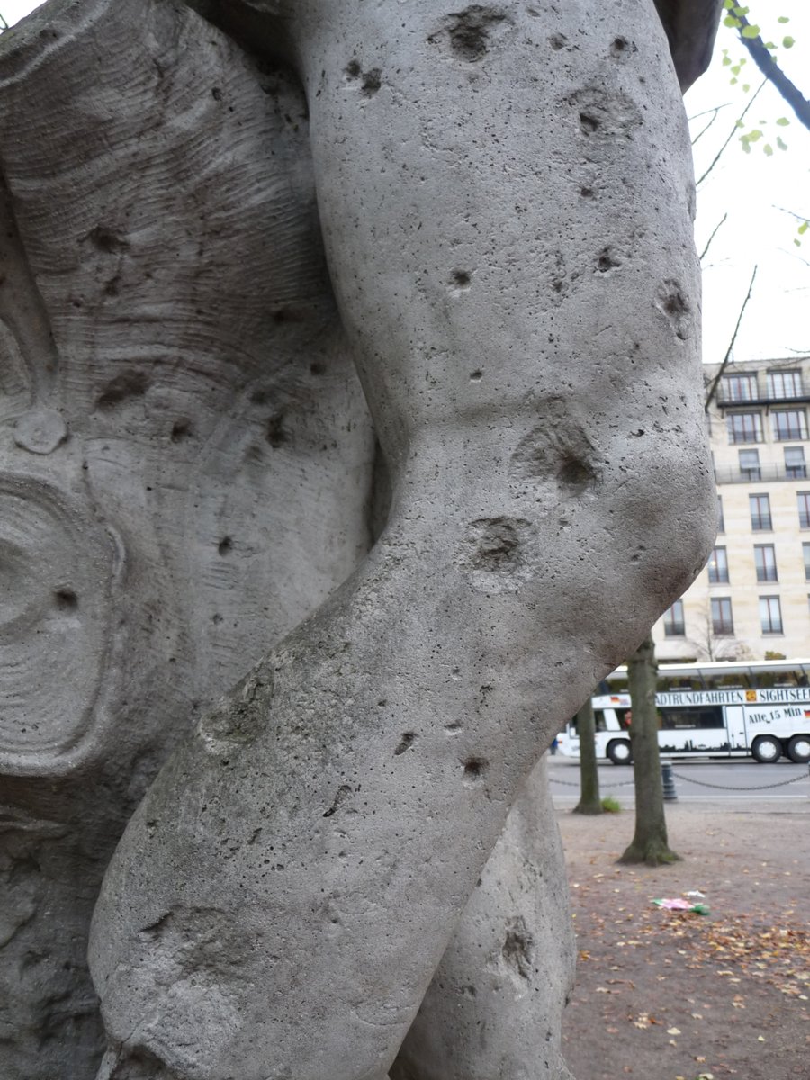 cjayres11's tweet photo. Today's photo memory

Berlin Battle damage

#picture #photooftheday #PHOTOS #photo #SWW #memory #chefontour #Germany #Berlin #Damage #wednesday #Church #sculputure #pictures #History https://t.co/lspAzoiQTD