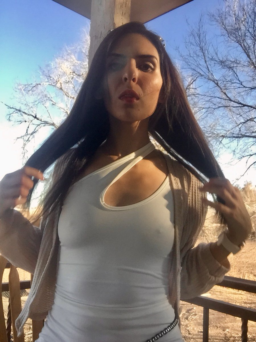 sarasinner71's tweet photo. if u like me dressed up imagine how I look undressed? 😈🤭
#followmyof #freefornow #exlusivecontent #nofilterneeded #NaturalBeauty https://t.co/F1h1znn8aR