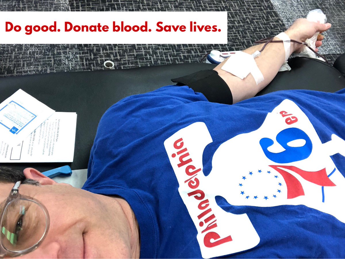 mjneil's tweet photo. Don’t be a grouch, donate blood. Save lives. Fun to give at Sesame Place! #donorforlife #americanredcross https://t.co/O0v3kYscuD