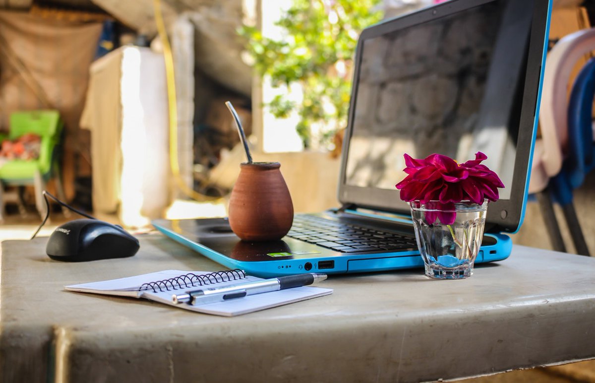 RemoteTribeLife's tweet photo. We noticed that the concept of remote work (or #nomadicworking as some people call it) exists in different forms and can be categorized as follows. https://t.co/USpzU3uSp3
Like and make sure you RT this post ππ» https://t.co/zHQE6kIr8x