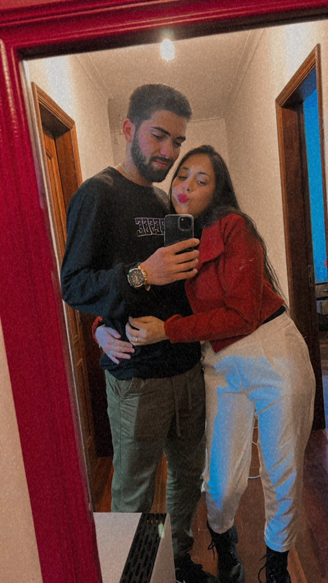 gbmartin21's tweet photo. Meu ponto de paz, meu abrigo, minha melhor escolha, te amo nenezinho  ❤️ https://t.co/WznvXE2JHP