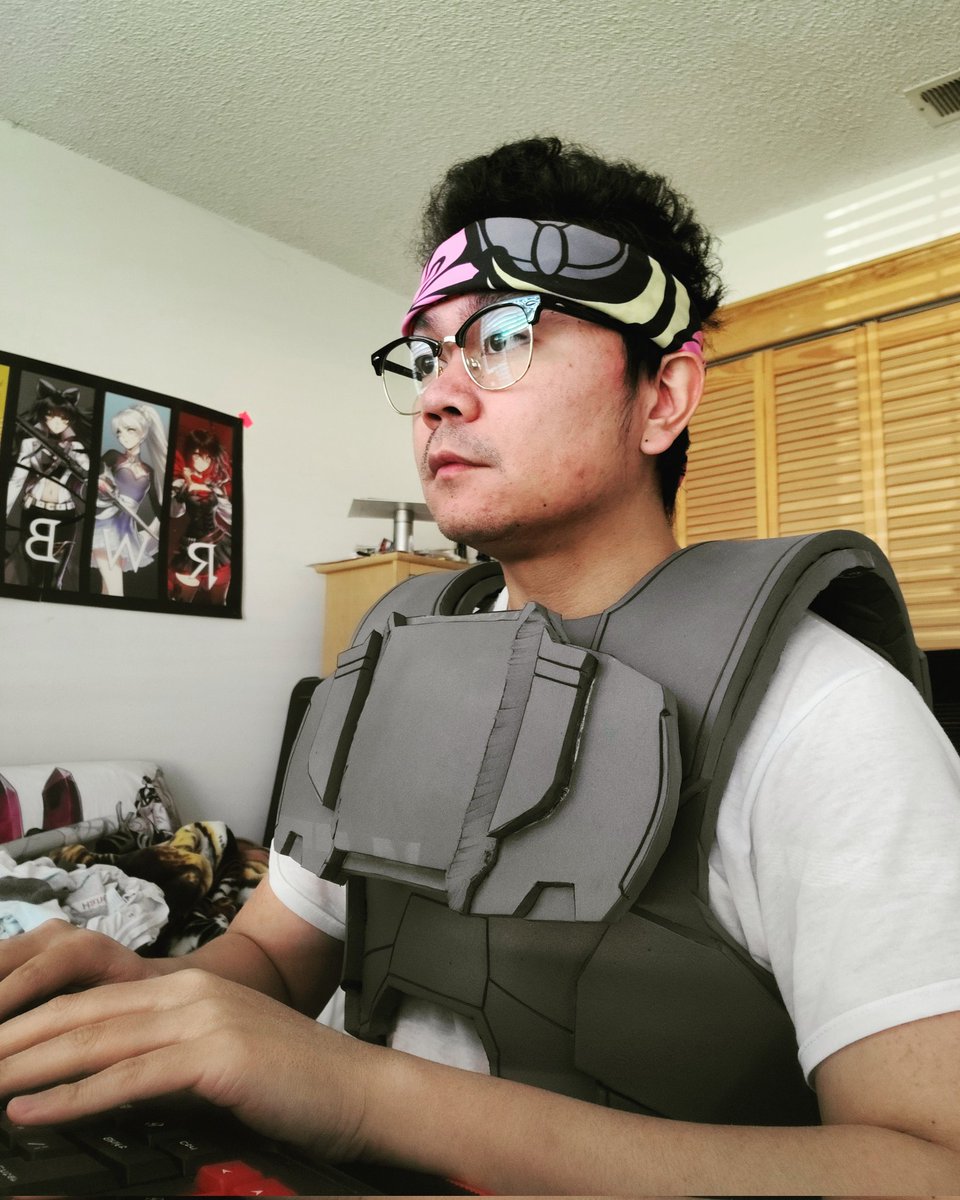 PyropeO's tweet photo. New vid dropping this Saturday. Hint Hint it's about RWBY 🥹.

#cosplay #RWBY #Halo #cosplayer https://t.co/pArUICiGn8