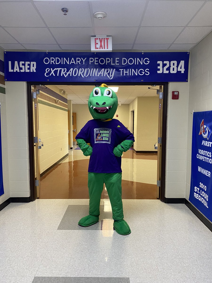 Check out LASER 3284’a new banner! Isn’t it sick! #LASER3284 #TeamREV