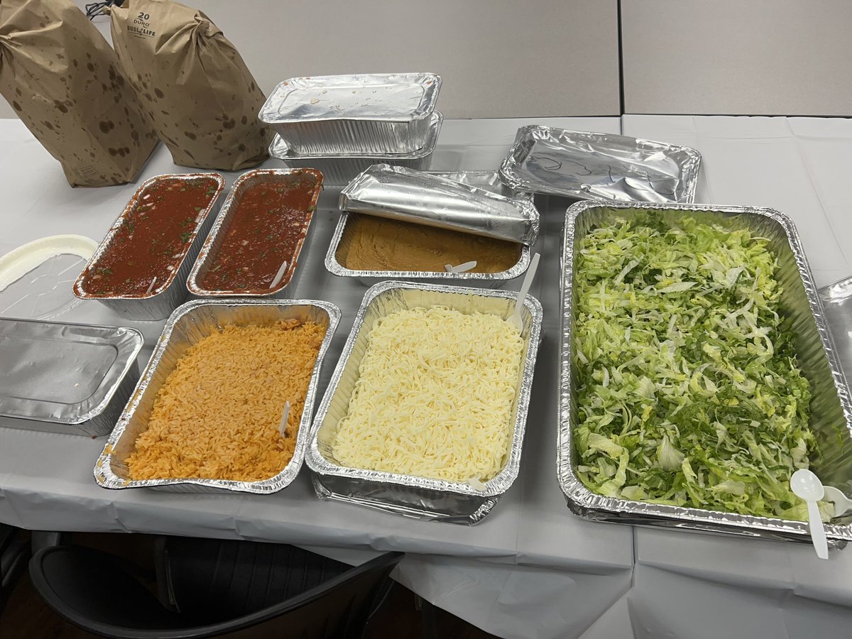 Mrs. Bailey (@mrsbailey_bcs) on Twitter photo Huge Thank You to El Taco Loco for donating our teacher conference night dinner! ๐ฎ Everyone was so appreciative and the food was amazing! I canโt wait to support this business more frequently. ๐ #BrunswickPride <a href="/BCSDHRidge/">Hickory Ridge Elementary</a> <a href="/HickoryRidgeOH/">Hickory Ridge PTG</a> Huge Thank You to El Taco Loco for donating our teacher conference night dinner! ๐ฎ Everyone was so appreciative and the food was amazing! I canโt wait to support this business more frequently. ๐ #BrunswickPride <a href="/BCSDHRidge/">Hickory Ridge Elementary</a> <a href="/HickoryRidgeOH/">Hickory Ridge PTG</a>