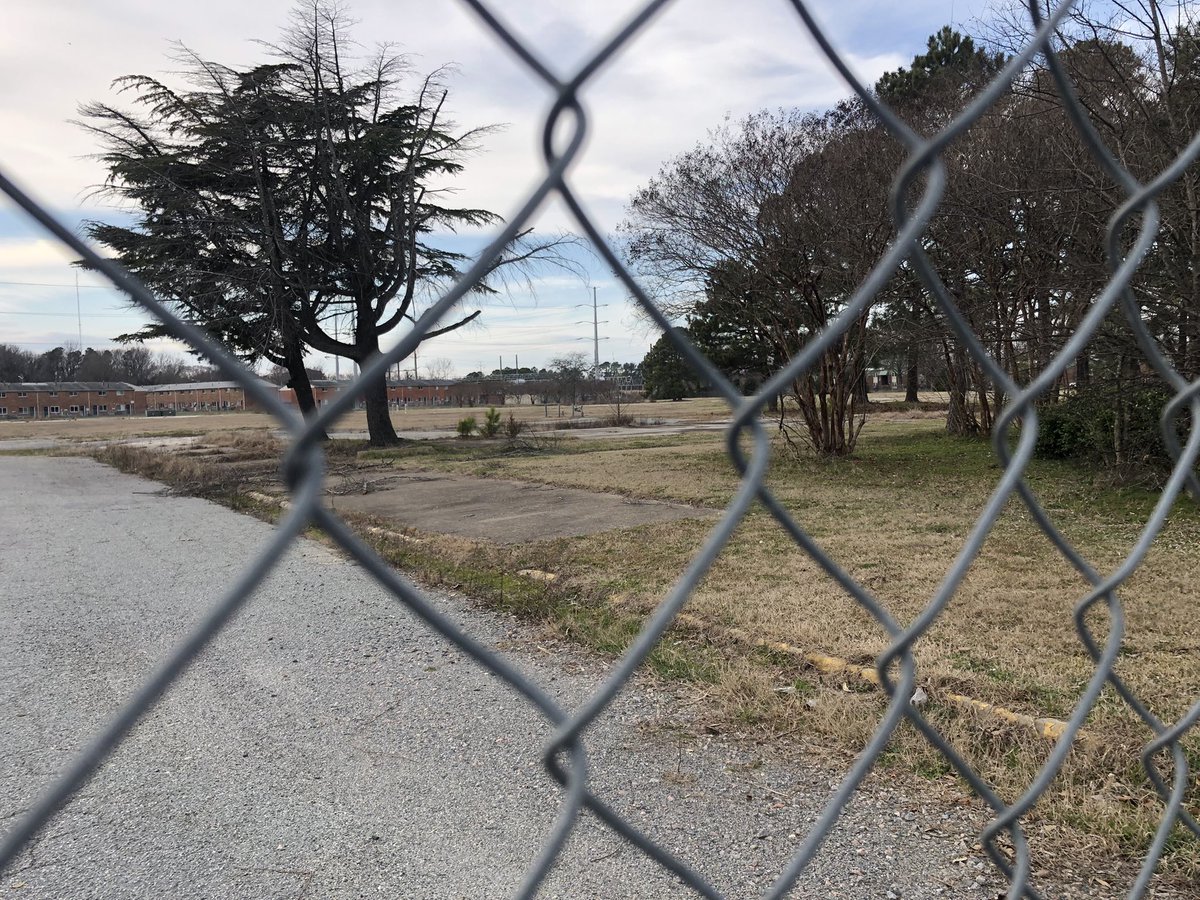 13AngeloVargas's tweet photo. Major developments happening this year in Hampton on LaSalle Ave. @ the former Lincoln Park Housing Development. Check out the details @13NewsNow @ 5 and 6! https://t.co/NgXHSFwXbf