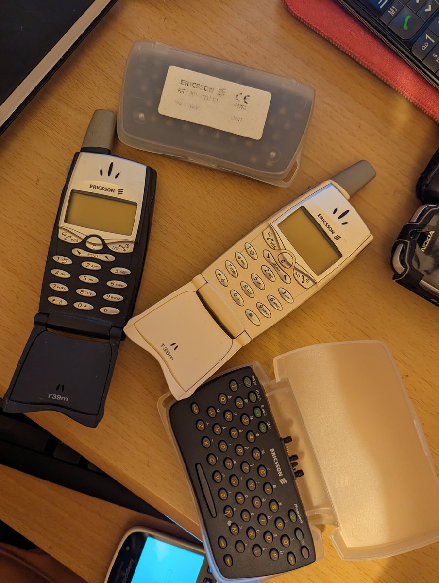 iD0ts's tweet photo. I can guarantee these outdate 90% of my following 🤣 https://t.co/lbIsSFqgMy
