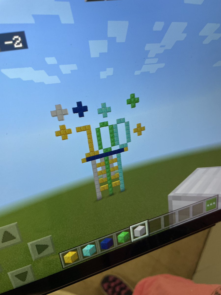 lorijonescbe's tweet photo. Happy 100th day of school! https://t.co/1c3iPYMK98