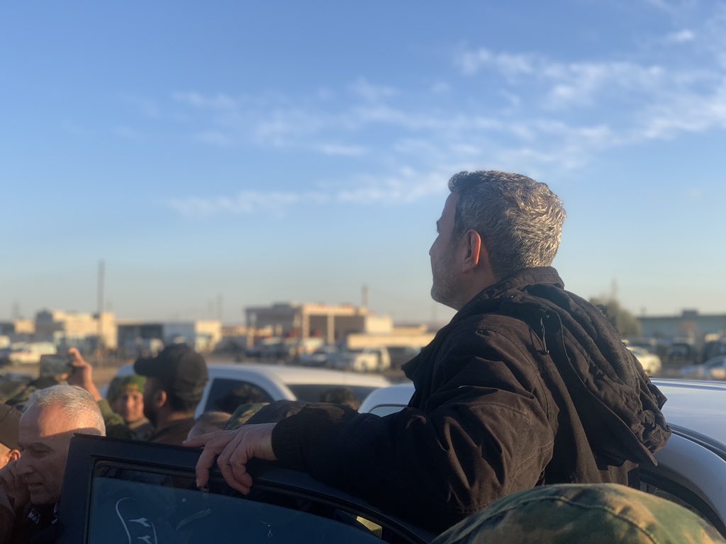 ab_fdk's tweet photo. رئيس أركان هيئة الحشد الشعبي عبد العزيز المحمداوي يشرف على سير قافلة الاغاثة المتجهة لمناطق المتضررين في سوريا https://t.co/gfQGQ79UaW