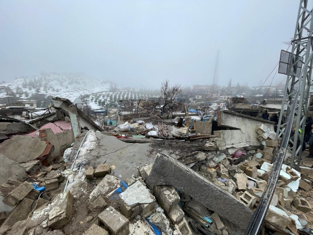 DreamLakshy's tweet image. Disaster Support Emergency in Turkey &amp;amp; Syria &amp;amp; I need support me
wwwlakshydreamfoundation.blogspot.com/2023/02/disast…
#fundraising #TurkeySyriaEarthquake #supportSyria #Donations #SyriaNeedsHelp #world #fundraiser #global #DonateforTurkiye_Syria #GlobalGoals #NPO  #support #GLOBALFOUNDRIES #charity