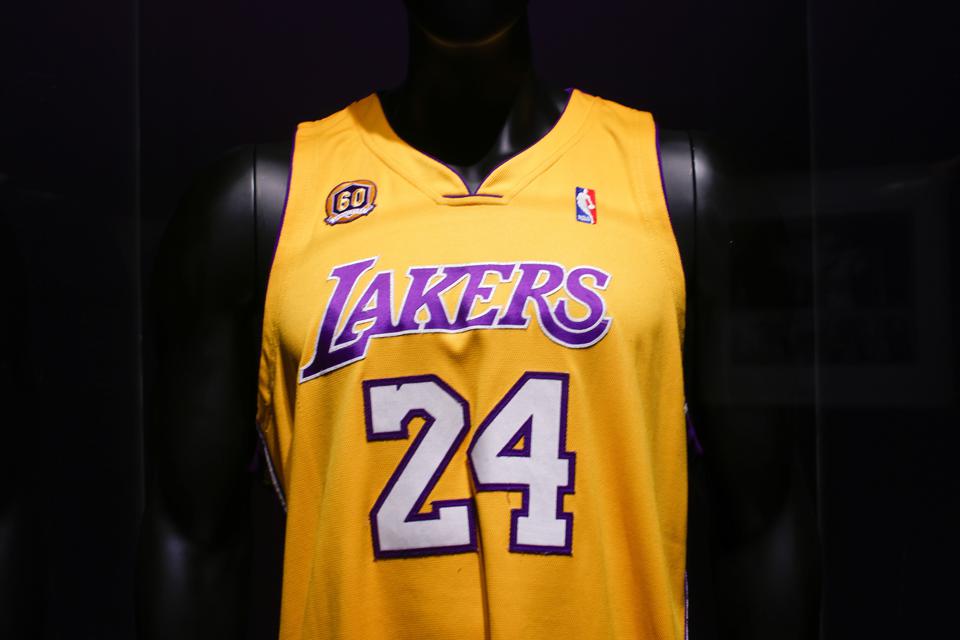Forbes's tweet photo. Kobe Bryant’s MVP Jersey Sells For $5.8 Million—Second-Most Valuable Jersey Ever https://t.co/bHMAz1IMXn https://t.co/lPLTL32Hq4