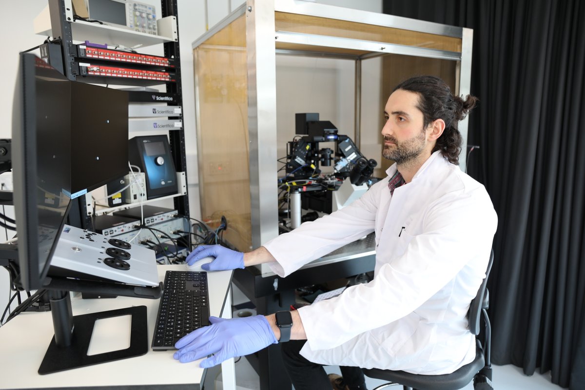 SaniaRx (@saniarx) on Twitter photo Come join Calvin patch cells on our electrophysiology rig. Here we electrically hack into and control individual neurons to assess the effects of our different therapeutics. 
Applications close midnight, Feb 28. Details on how to apply can be found on our website. Come join Calvin patch cells on our electrophysiology rig. Here we electrically hack into and control individual neurons to assess the effects of our different therapeutics. 
Applications close midnight, Feb 28. Details on how to apply can be found on our website.