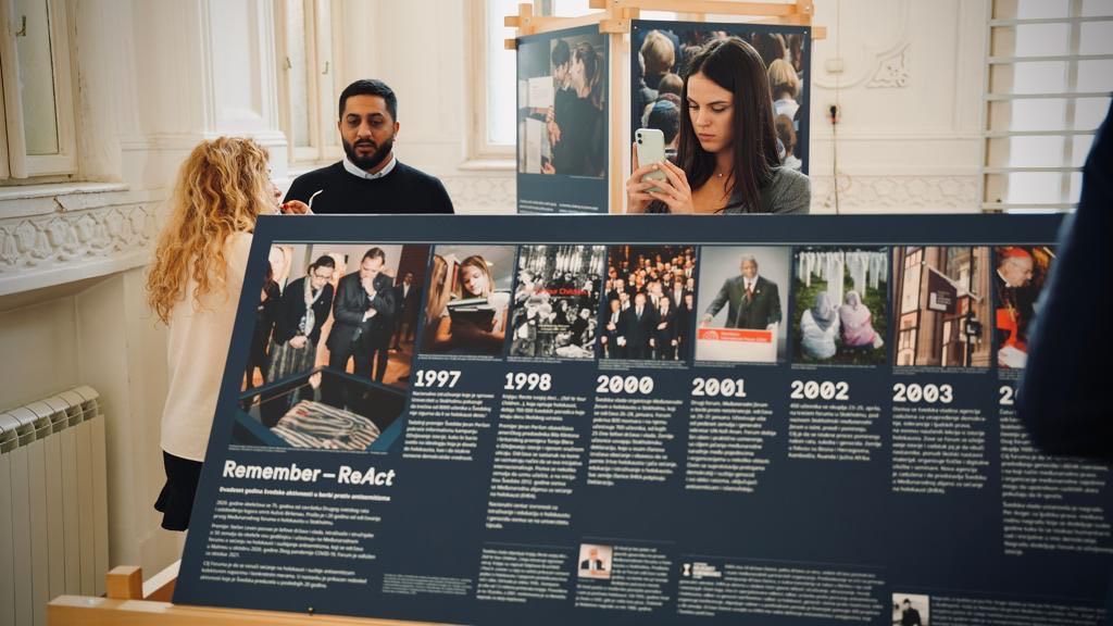sweambHR's tweet photo. How can we address contemporary antisemitism? What can we learn from youth activism projects? Great interaction at conference in Belgrade on Holocaust remembrance and education with civil society, government, experts and strong media interest.#RememberReAct
@SweAmbBelgrade https://t.co/WBsna6B6OD