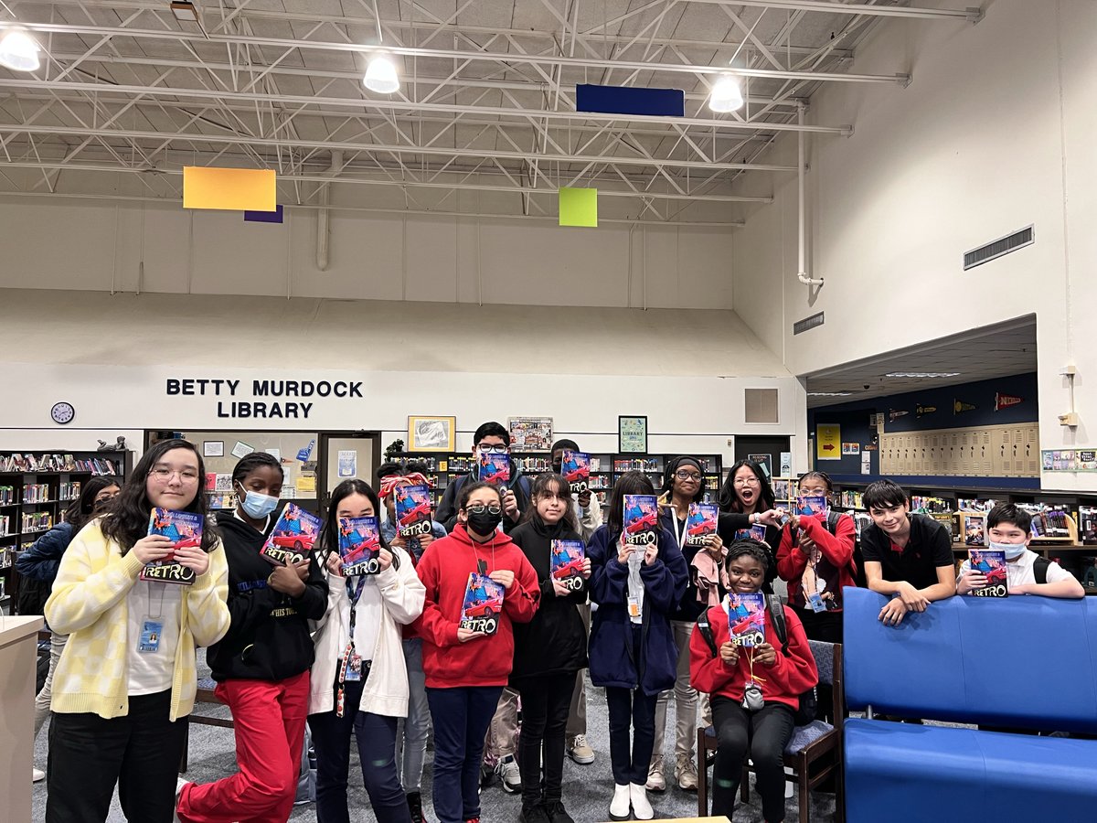 KMSBks's tweet photo. What a fun and informative author visit! #iamkms #Retro https://t.co/BjF1NTxCkE