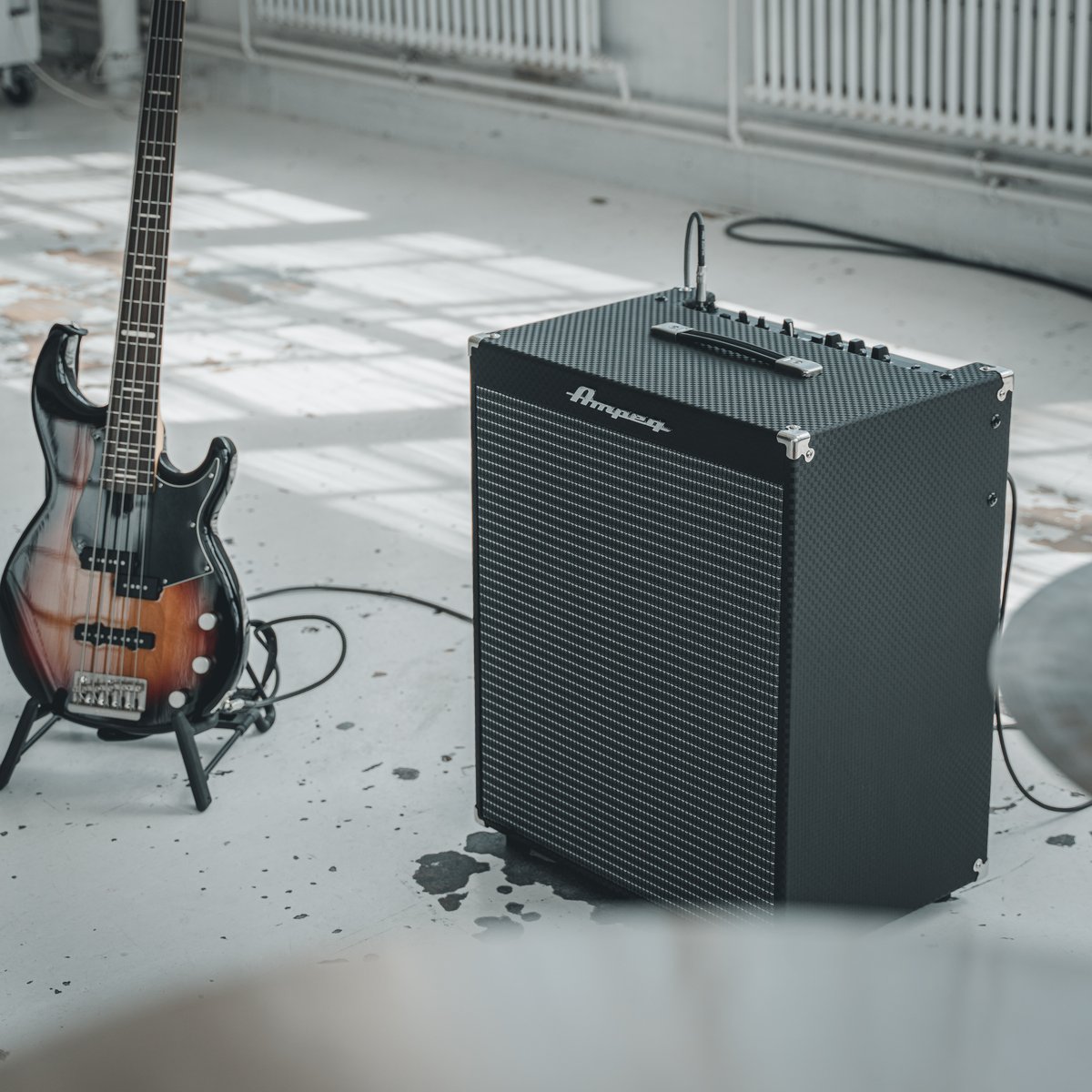 Ampeg's tweet photo. The #RocketBass #RB210. Dual custom 10" Eminence speakers coupled w/ a mutable high-frequency horn reproduce a wide range of bass sounds, while classic Ampeg 3-band EQ, Ultra Hi/Ultra Lo switches, & Super Grit Technology overdrive circuit enable you to dial in your ideal tone. https://t.co/CV2rqSwZCl