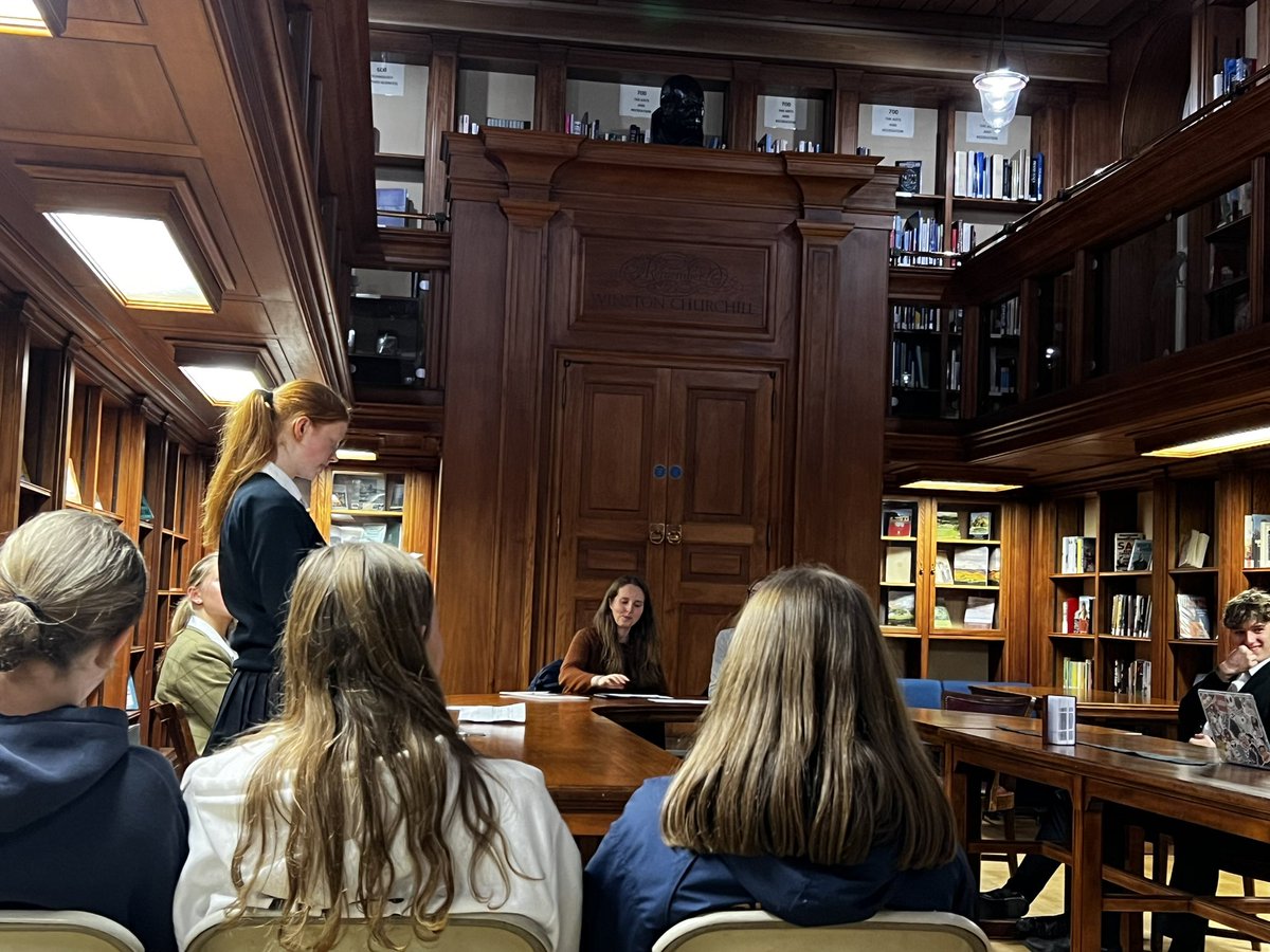 Robertson House tweet media