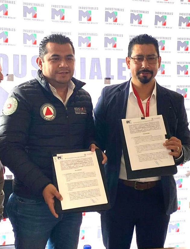 samgm24's tweet photo. Para continuar trabajando de manera coordinada y fortalecer la cultura en materia de #ProtecciónCivil, esta mañana firmé convenio de colaboración con @INDUSTRIALES_MX. Este tipo de acciones fomentarán la participación social, empresarial e institucional en el #Edoméx. https://t.co/QYGBNSTNxF