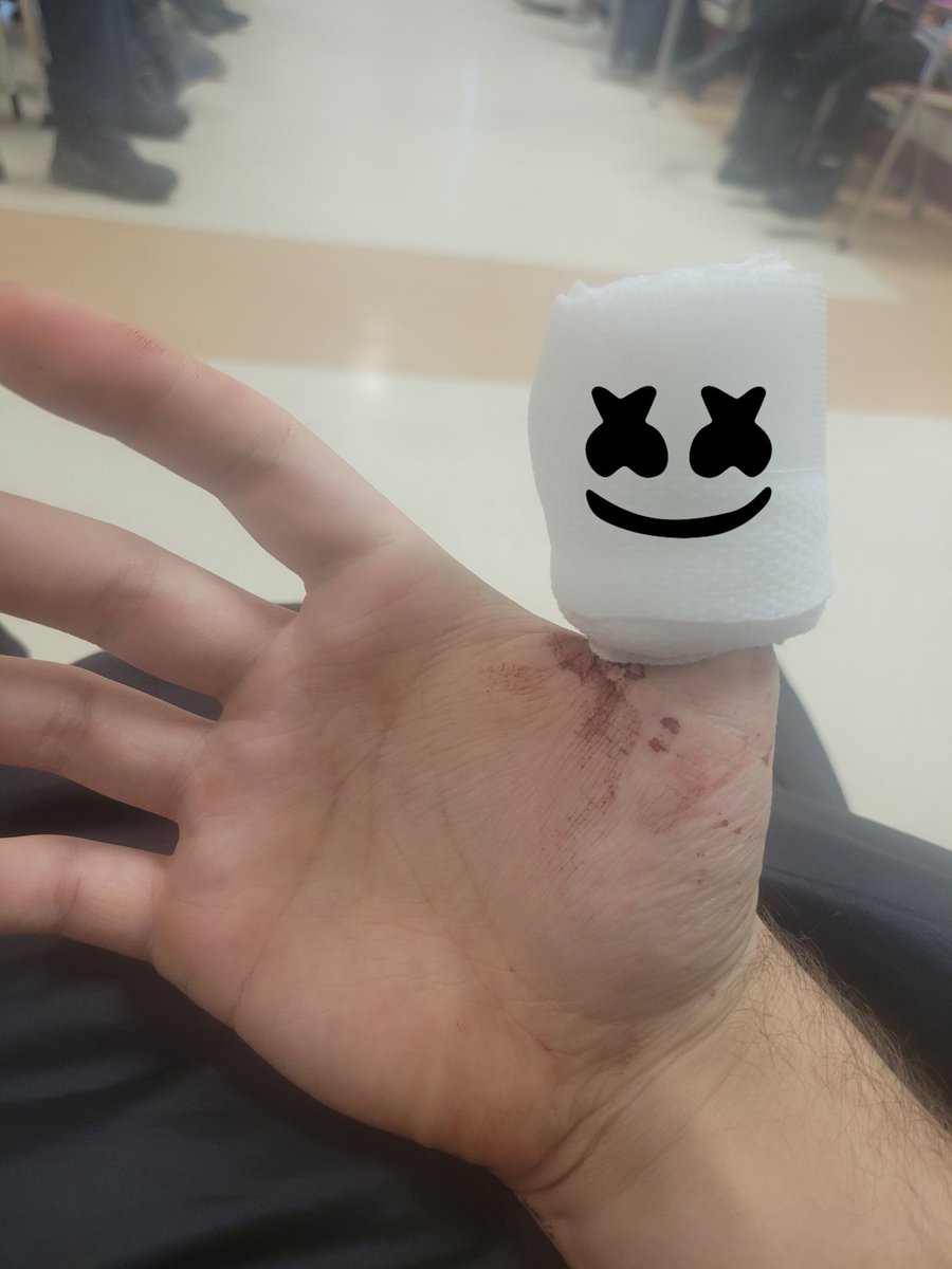 Crossover DemonThingy and <a href="/marshmello/">marshmello</a> when?

xD