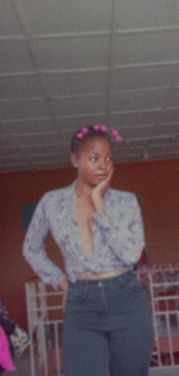 Mollyblesyn's tweet photo. Wild♀️💜 https://t.co/LnqaX2Fh37