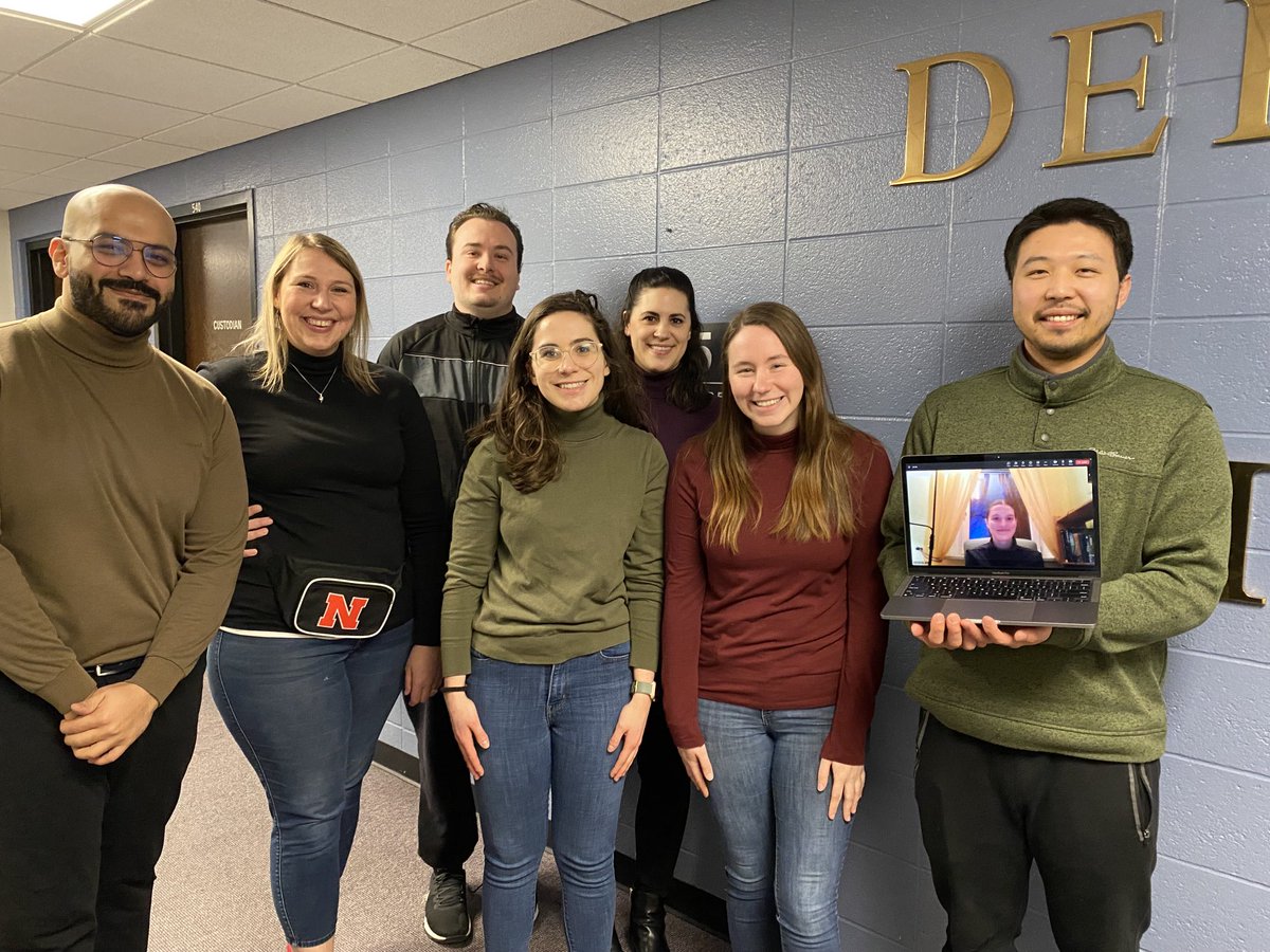 Alena Moon tweet media