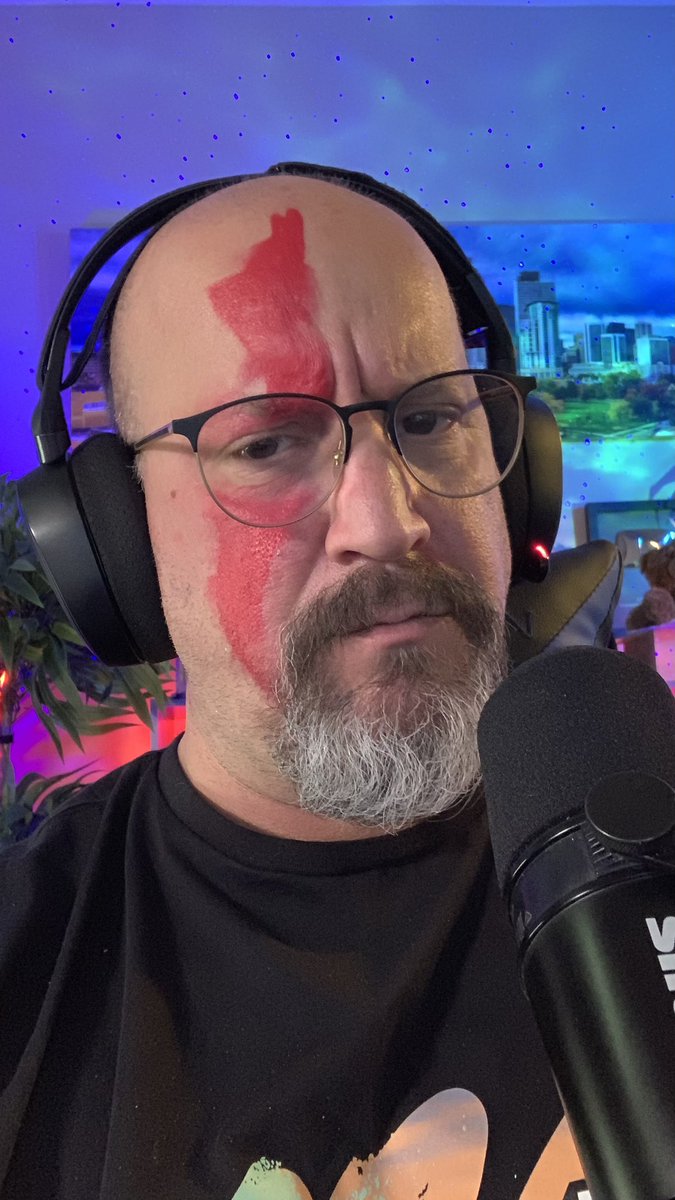 Junkyard129's tweet photo. Playing God of War are you here! https://t.co/pMcfg1y3wG https://t.co/9ZxcQy59Dq