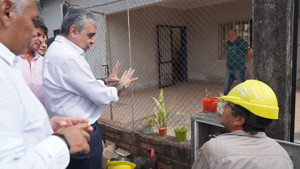 500 familias del barrio Matta y Capitán Giachino podrán disfrutar del acceso al gas natural en sus casas.

 Las tareas incluyeron la construcción de 7.600 metros lineales de cañerías para la conexión externa a la red pública de gas y las conexiones internas en esos 500 domicilios