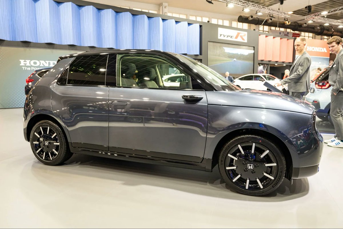 indrevfund's tweet photo. Honda charges up its electrification strategy.

The Japanese automaker says its vehicles will be fully carbon neutral by 2050.

https://t.co/mcteMb3zzM

#innovation #sustainable #sustainableinnovation #investment #environment #sustainability  #alternativenergy https://t.co/yq0i1hcVdS