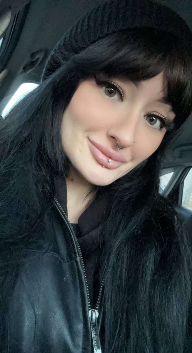 Brie Bailey (sociohoe) on Twitter "I looked cute yesterday"