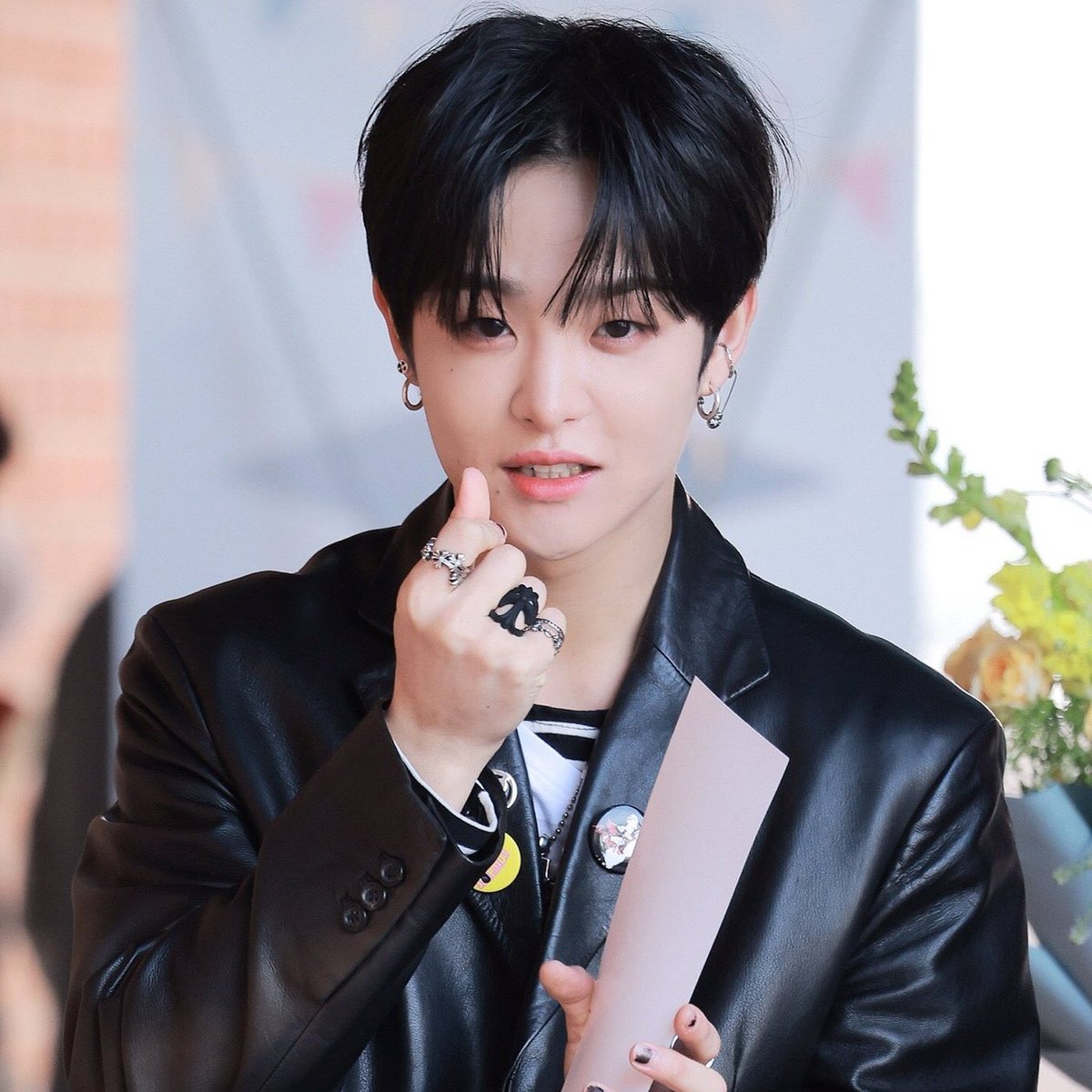 FinesEve's tweet photo. Paji bat ang pogi mo🥺 https://t.co/6x7rG3mYZO