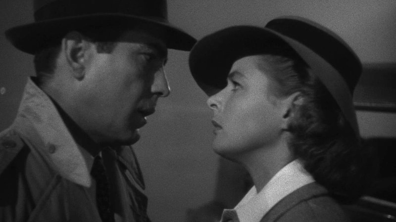 Lady_Maryann's tweet photo. Se vi fa ridere #GianniMorandi sul piedistallo che balla con #PaolaEgonu, considerate che queste erano le scarpe di Humphrey Bogart durante le riprese di Casablanca accanto a Ingrid Bergman

#svagaiature a #Sanremo2023 https://t.co/b5c8zYYKCS