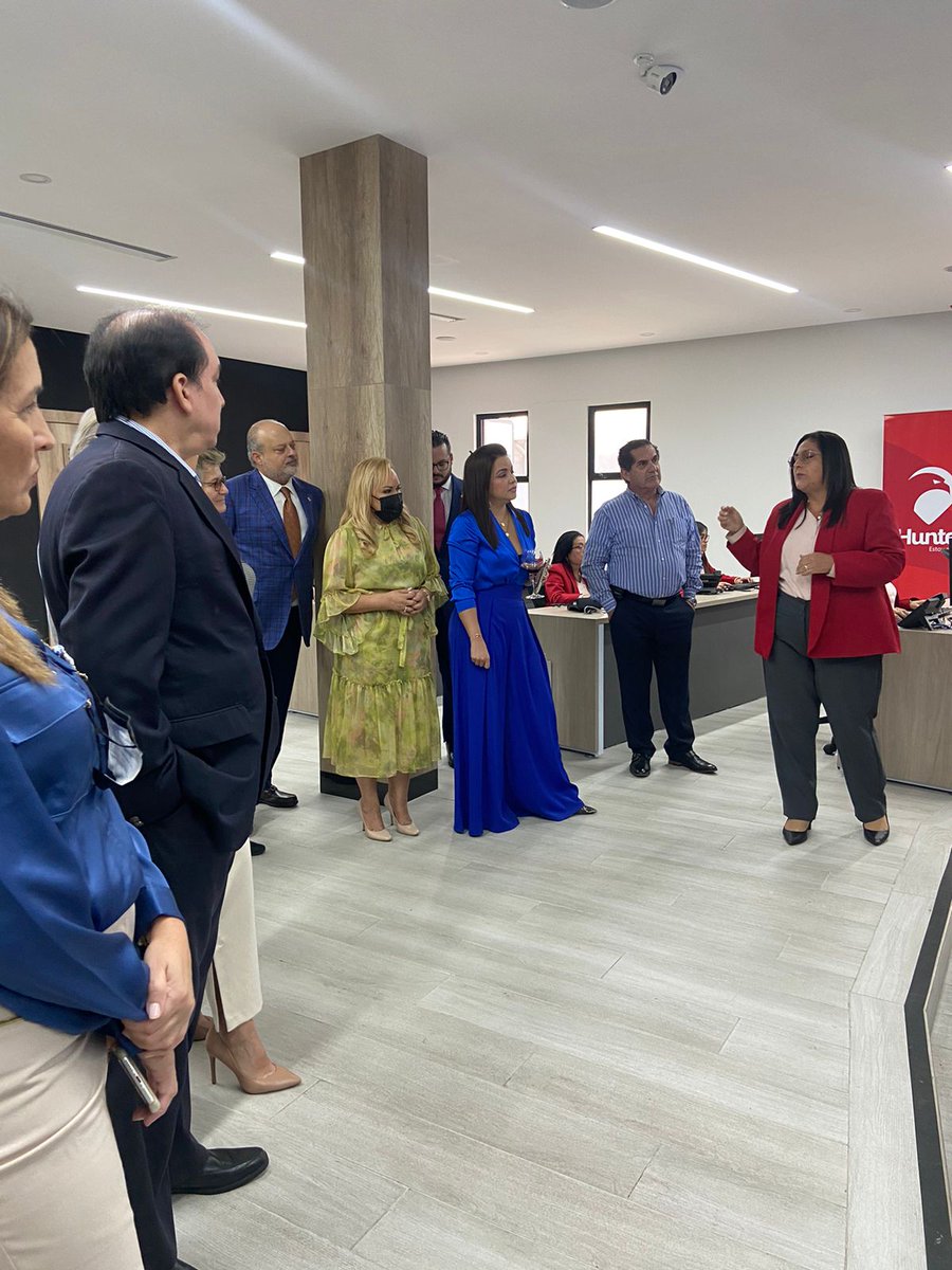 amchamgye's tweet photo. 💡Fue muy agradable recorrer sus instalaciones y conocer más de cerca todas las innovaciones  que se reflejan en la calidad de sus servicios que pone a disposición del empresariado que mantiene relaciones comerciales con los Estados Unidos 🇺🇸. https://t.co/rDLGPwubl2