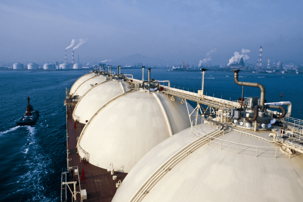 SPGEnergyLNG's tweet photo. #Freeport gets US FERC approval to load #LNG ships as restart work advances | https://t.co/oKfXXIQR8L https://t.co/BhTcupcCI0