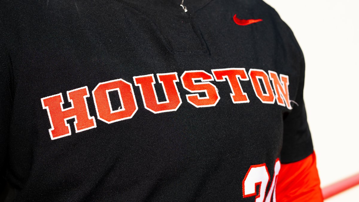 UHCougarSB's tweet photo. Today's Gameday Threads 🧵

@ittsemma x #GoCoogs https://t.co/e4zBCR7T9D