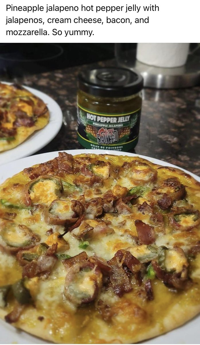 In honour of National Pizza Day🍕, here is a pizza one of our lovely followers sent us! It’s called the jalapeño popper pizza using our Get Sauced Pineapple Jalapeño Pepper Jelly, cream cheese, bacon, mozzarella and some jalapeños! Delicious😋
#NationalPizzaDay #GetSauced #yummy