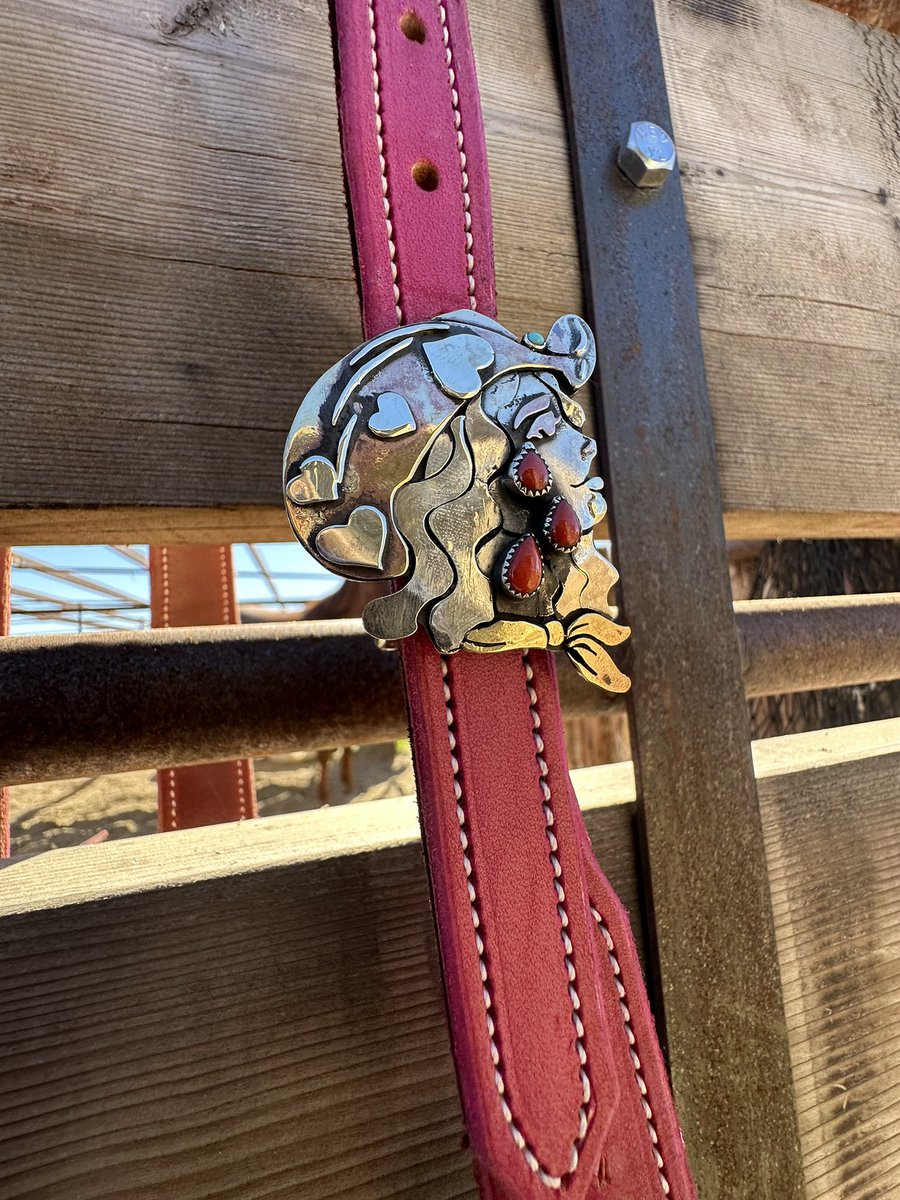 LoganPerryman's tweet photo. Happy Valentine’s Day from Road Running Silver and B. Langdon Leather! https://t.co/96tdFXDIQm