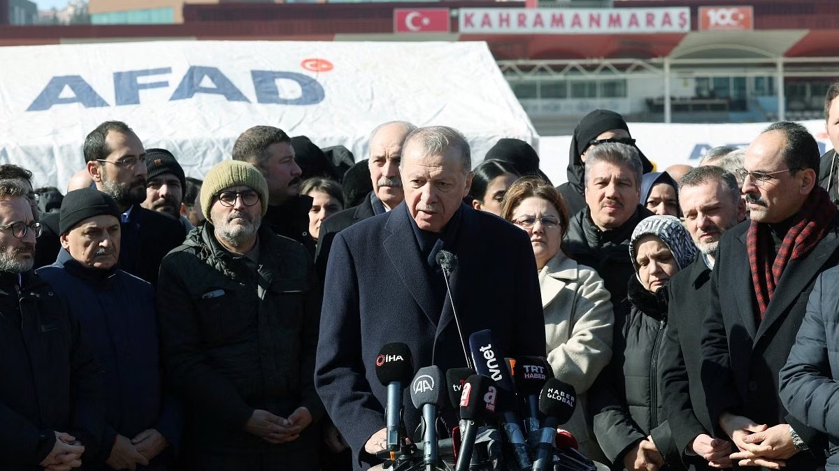 President Erdogan announcin...