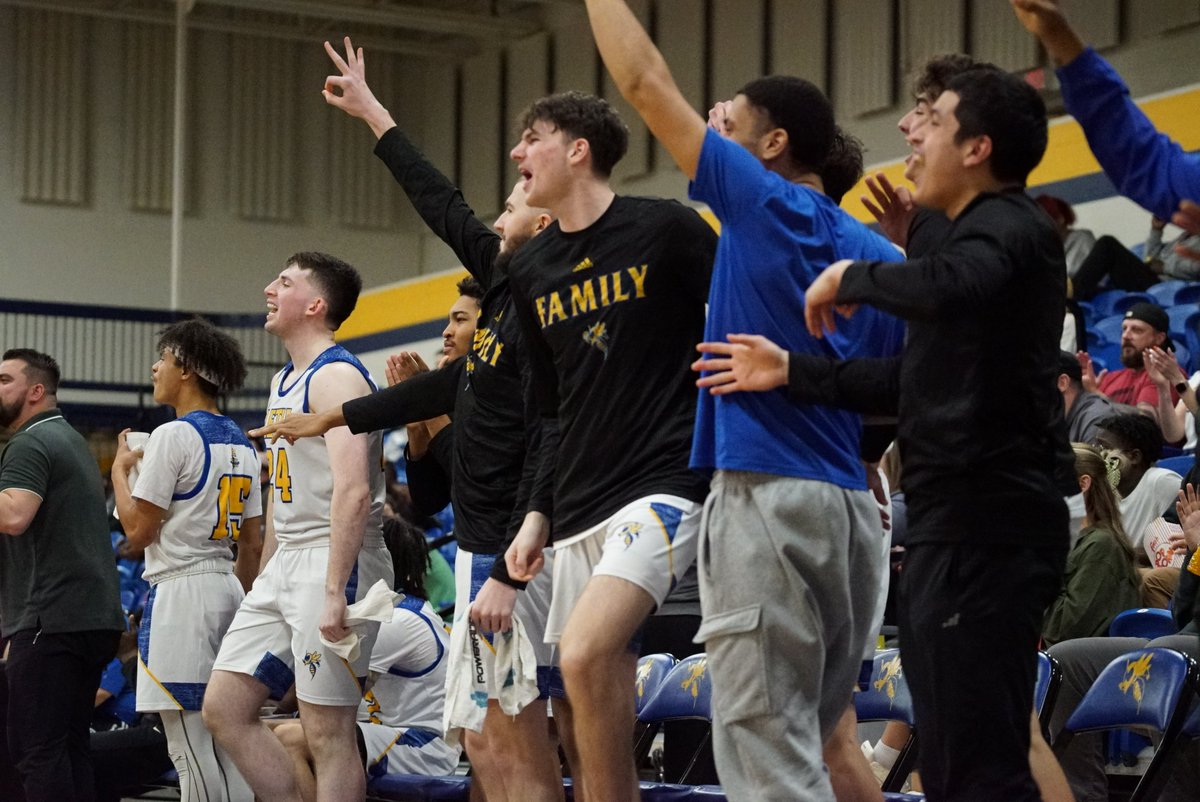LETUMBB tweet picture