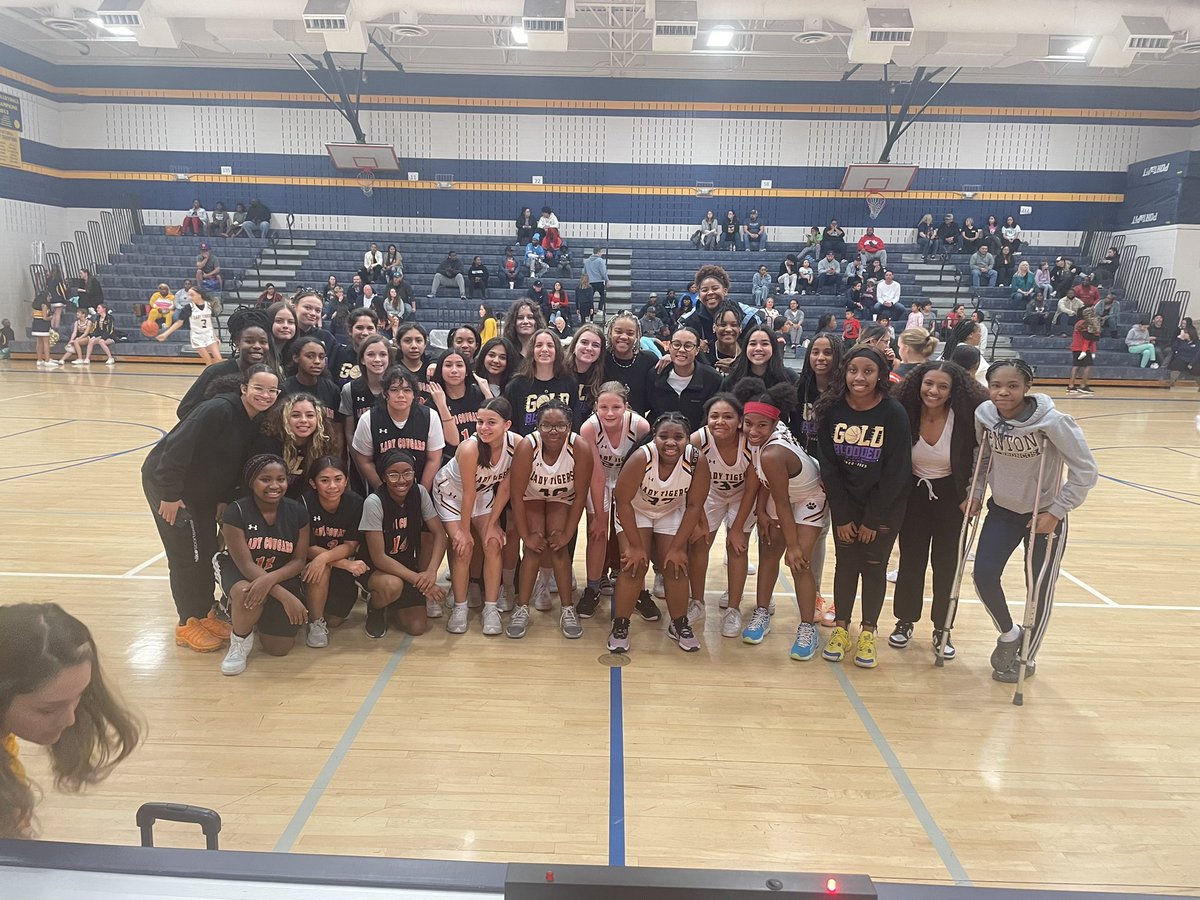 DHSGirlsBBall1's tweet photo. We got a chance to support our Future Lady Broncos! Great job tonight @McmathGirls and @CMS_Cougars !!  #AGNB #Bleedpurpleandgold https://t.co/kNuki9wtl6