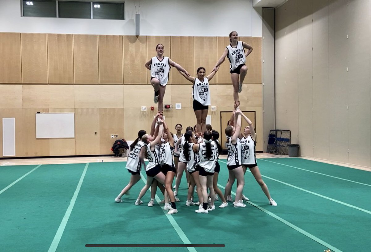 Good luck to Argyle’s Gold Cheer team! They are off to Orlando to compete in the World Highschool Cheer Championships this weekend. Their school showcase earlier this week was spectacular. Go Pipers! @NVSD44