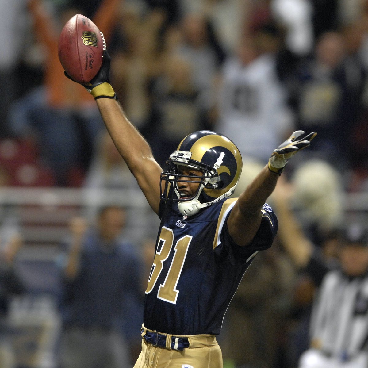STLRamsHistory's tweet image. Snubbed again. Big Game deserves that gold jacket.

Most receiving yards in the decade of the 2000s

Torry Holt             12,594
Randy Moss         11,739
Terrell Owens       11,644

#stlrams