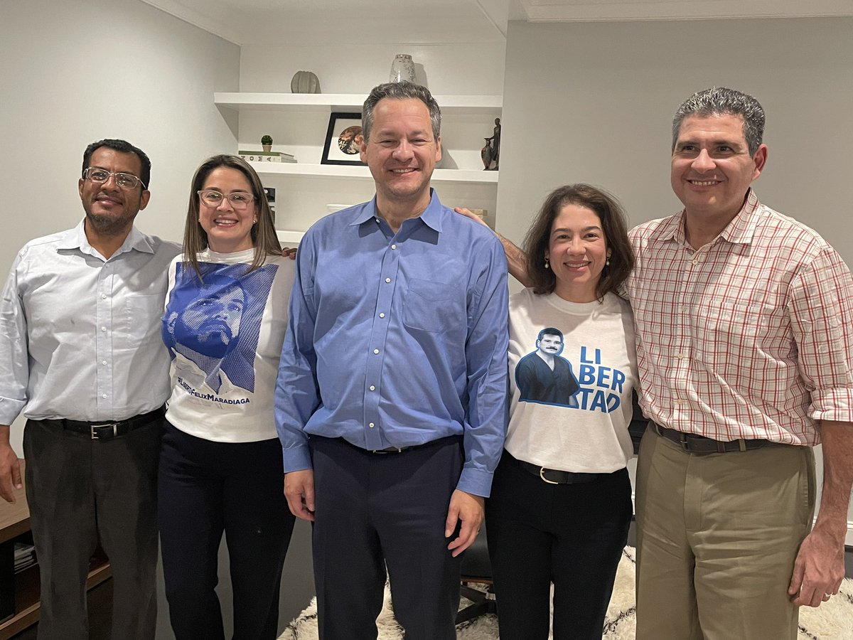 JaredGenser's tweet photo. An extraordinary day with Félix @maradiaga &amp; @bertavalle + @VickyCardenasL &amp; Juan @Jschamorrog  - 19 months of intense work to free them and all the #political #prisoners of #Nicaragua. https://t.co/5Ck2EqlX4c