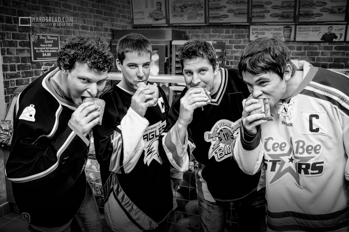 briantuck's tweet photo. #TBT 2010 @AESHL #Subway #eatfresh https://t.co/JwNj1etsLh